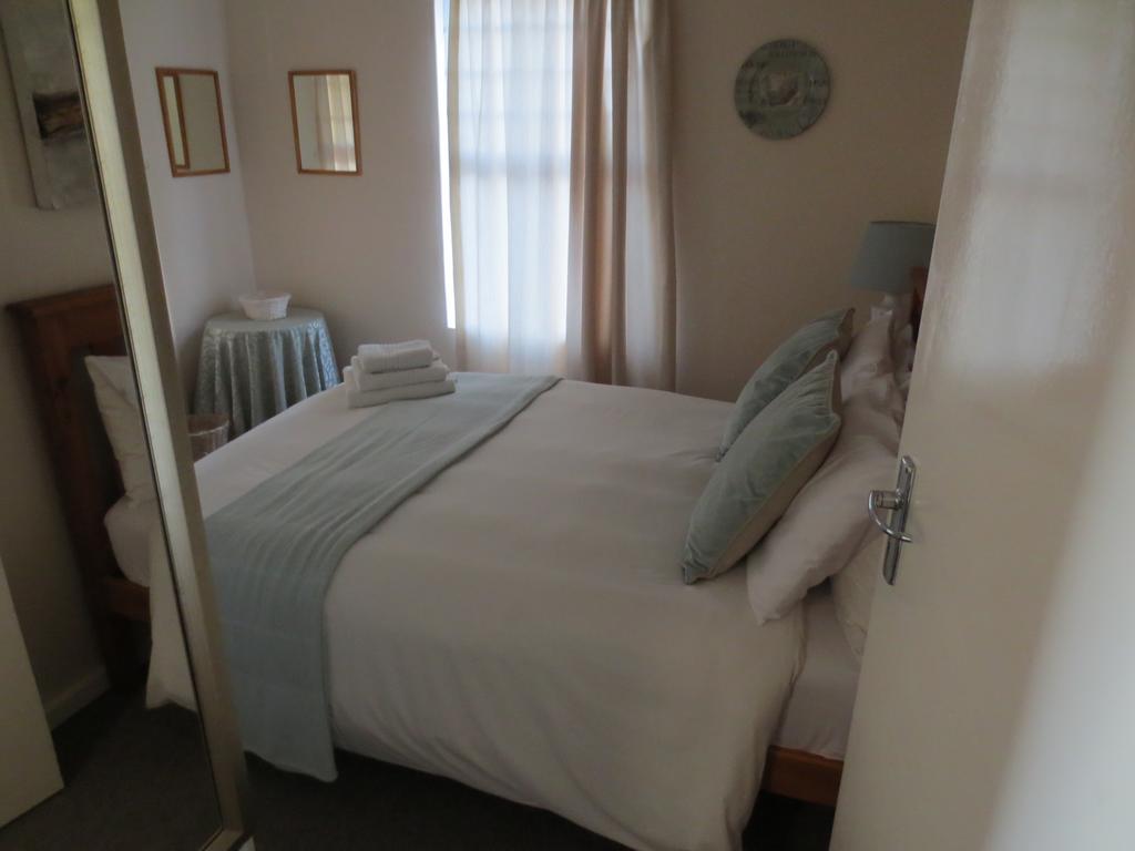 Masada Guest House Langebaan Oda fotoğraf